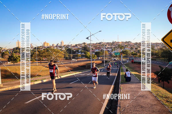 Buy your photos of the eventCorrida 8K Austa on Fotop