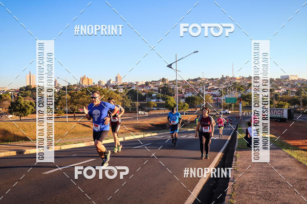 Buy your photos of the eventCorrida 8K Austa on Fotop