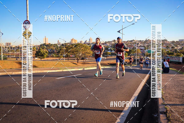 Buy your photos of the eventCorrida 8K Austa on Fotop