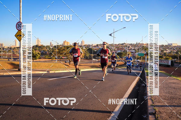 Buy your photos of the eventCorrida 8K Austa on Fotop