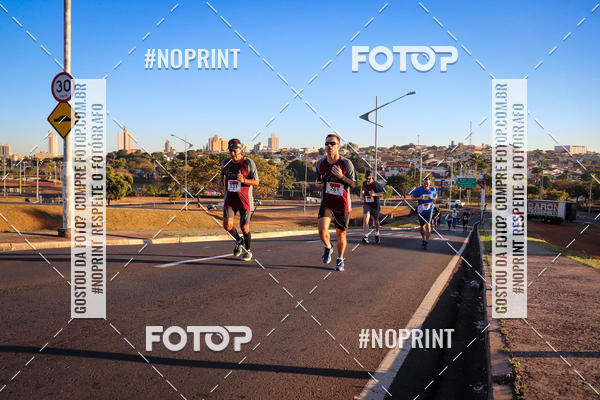 Buy your photos of the eventCorrida 8K Austa on Fotop