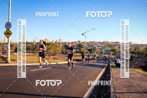Buy your photos of the eventCorrida 8K Austa on Fotop