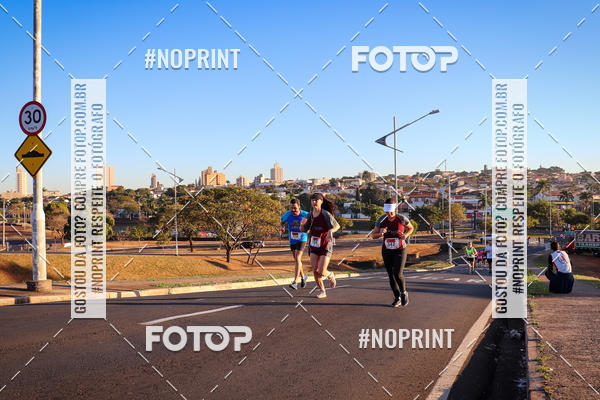 Buy your photos of the eventCorrida 8K Austa on Fotop