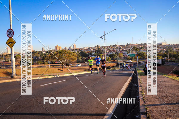 Buy your photos of the eventCorrida 8K Austa on Fotop