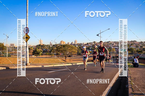 Buy your photos of the eventCorrida 8K Austa on Fotop
