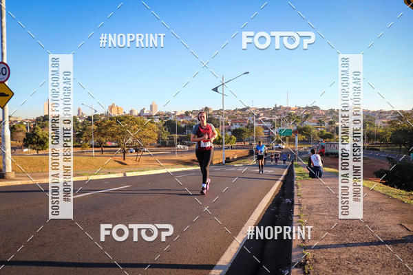 Buy your photos of the eventCorrida 8K Austa on Fotop