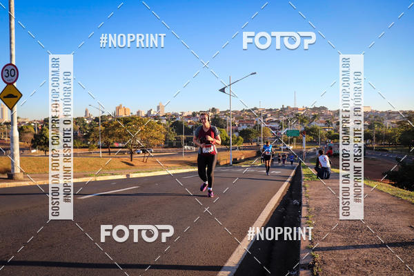 Buy your photos of the eventCorrida 8K Austa on Fotop