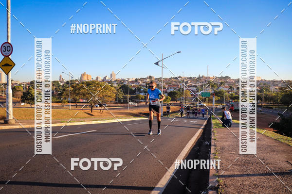 Buy your photos of the eventCorrida 8K Austa on Fotop