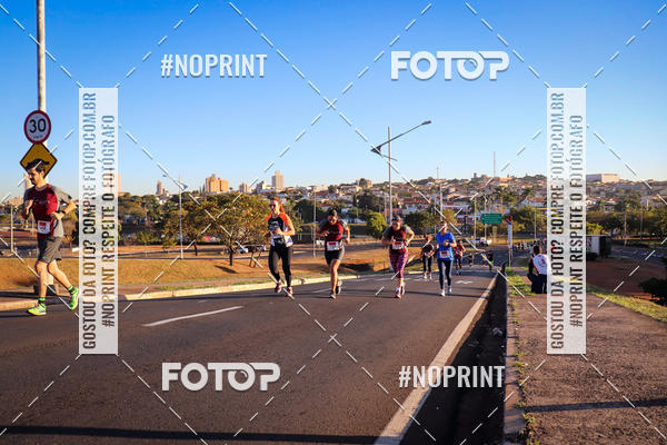 Buy your photos of the eventCorrida 8K Austa on Fotop