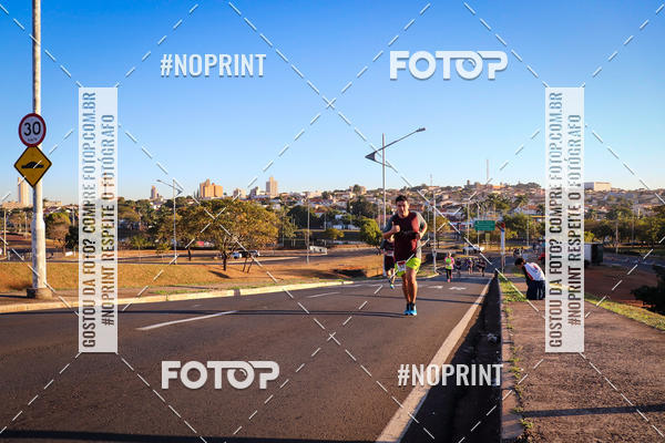 Buy your photos of the eventCorrida 8K Austa on Fotop