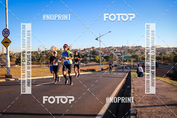 Buy your photos of the eventCorrida 8K Austa on Fotop