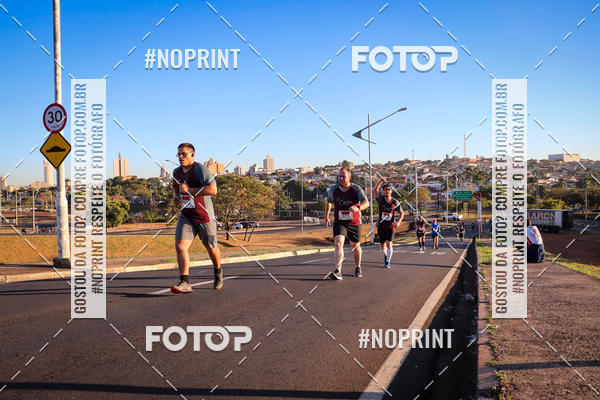 Buy your photos of the eventCorrida 8K Austa on Fotop