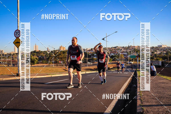 Buy your photos of the eventCorrida 8K Austa on Fotop
