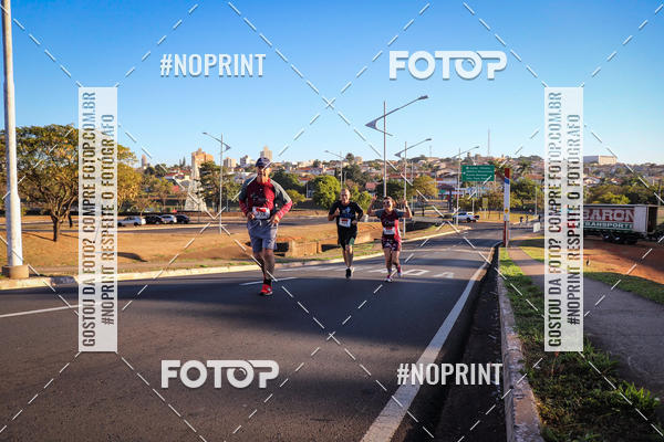 Buy your photos of the eventCorrida 8K Austa on Fotop