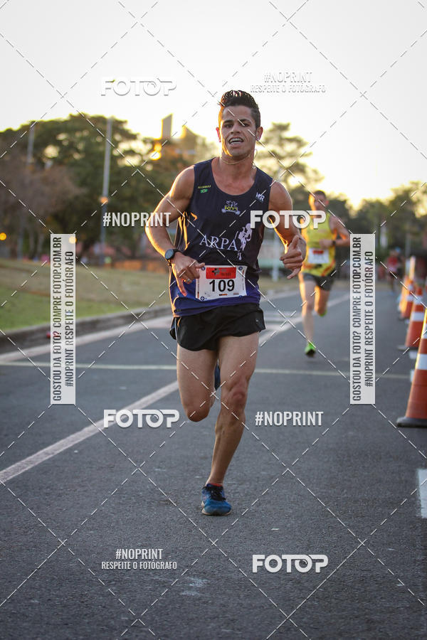 Buy your photos of the eventCorrida 8K Austa on Fotop