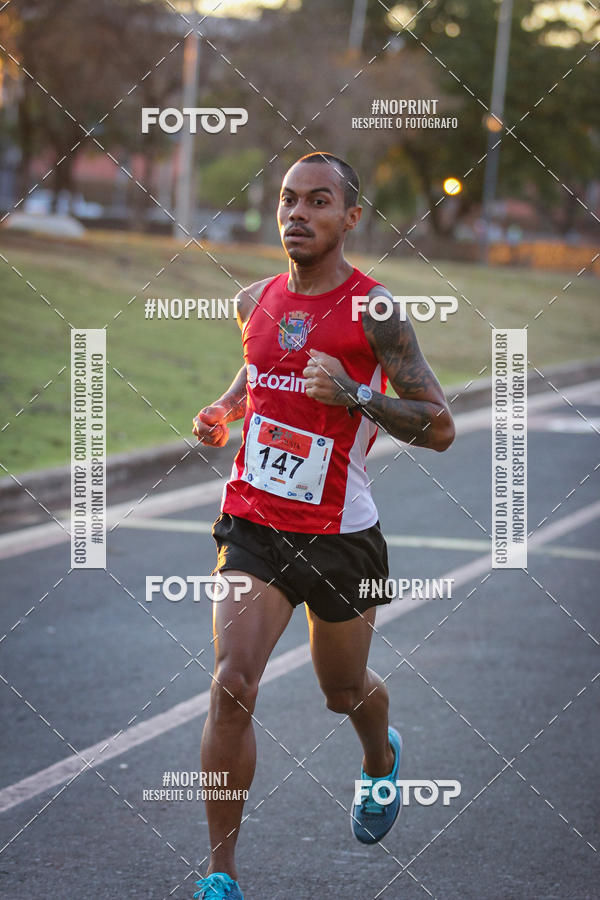 Buy your photos of the eventCorrida 8K Austa on Fotop
