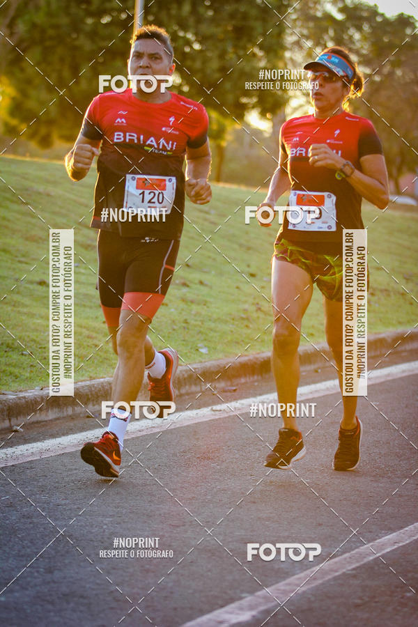 Buy your photos of the eventCorrida 8K Austa on Fotop