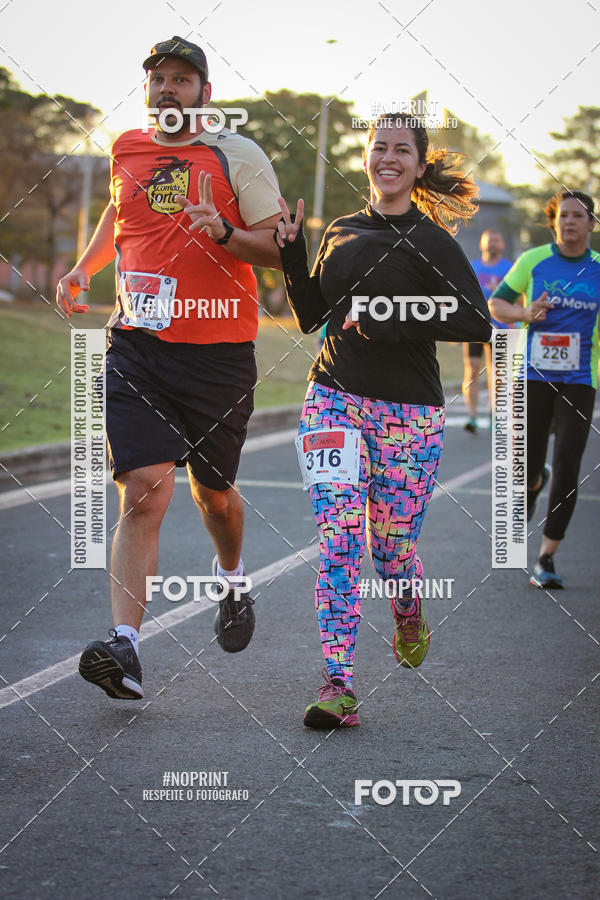Buy your photos of the eventCorrida 8K Austa on Fotop
