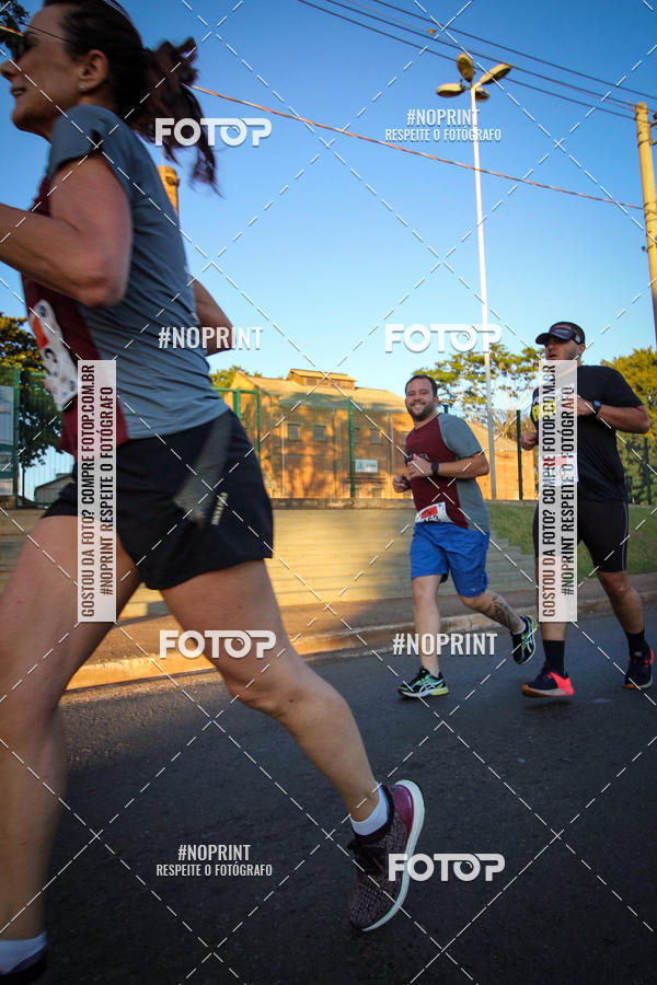 Buy your photos of the eventCorrida 8K Austa on Fotop