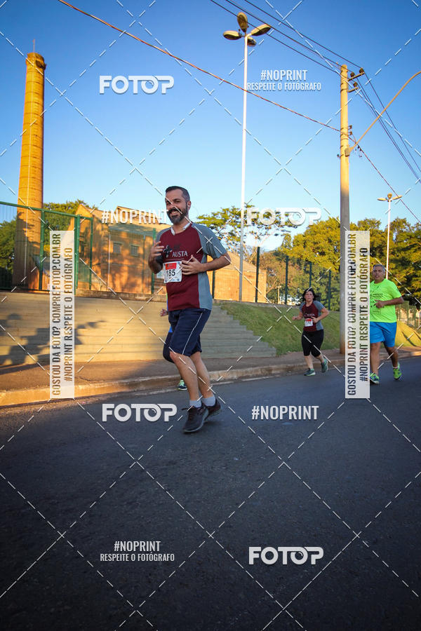 Buy your photos of the eventCorrida 8K Austa on Fotop