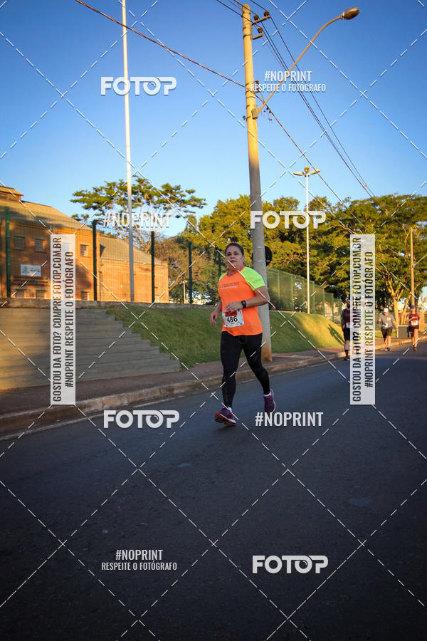 Buy your photos of the eventCorrida 8K Austa on Fotop