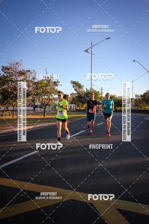 Buy your photos of the eventCorrida 8K Austa on Fotop