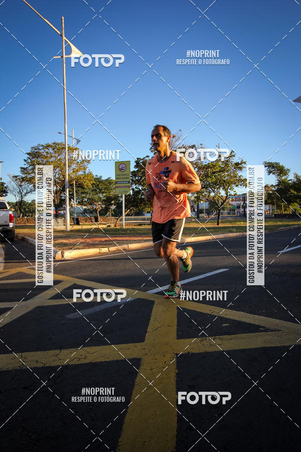 Buy your photos of the eventCorrida 8K Austa on Fotop