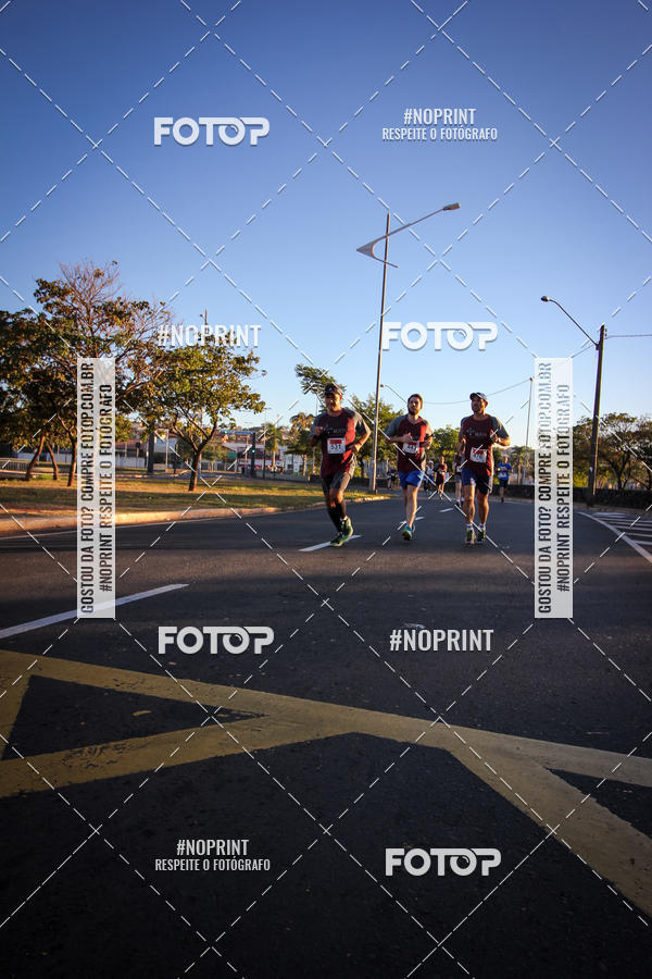 Buy your photos of the eventCorrida 8K Austa on Fotop