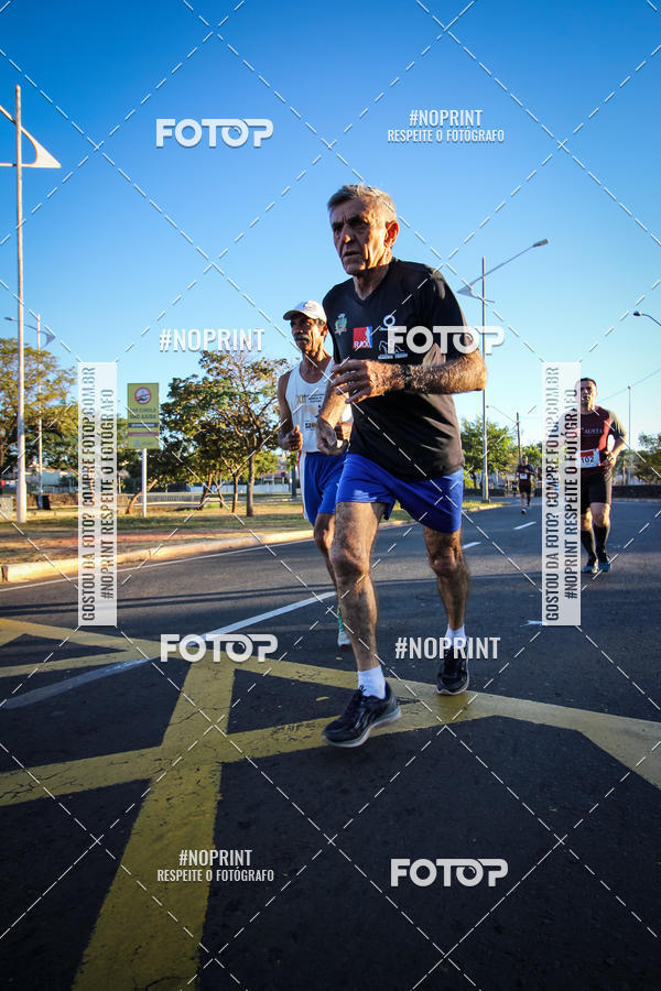Buy your photos of the eventCorrida 8K Austa on Fotop