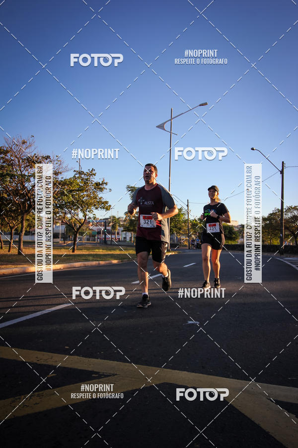 Buy your photos of the eventCorrida 8K Austa on Fotop