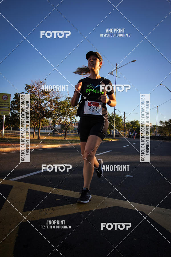 Buy your photos of the eventCorrida 8K Austa on Fotop