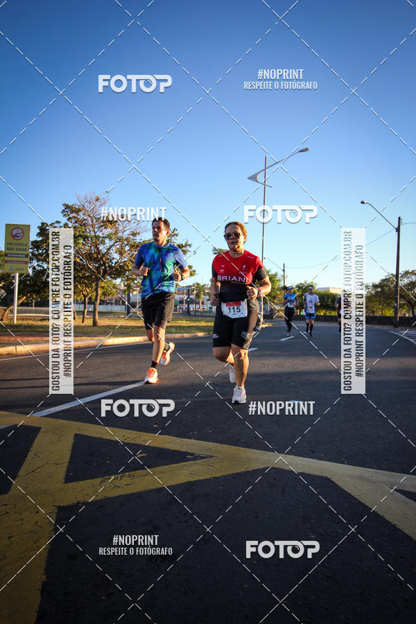 Buy your photos of the eventCorrida 8K Austa on Fotop