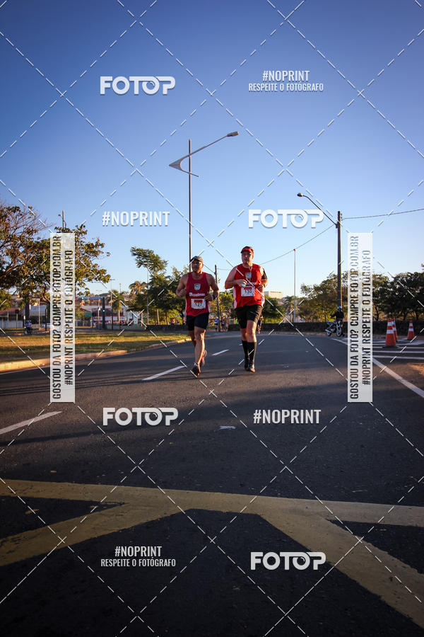 Buy your photos of the eventCorrida 8K Austa on Fotop