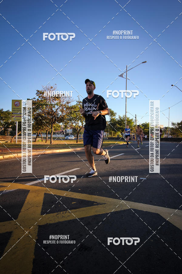 Buy your photos of the eventCorrida 8K Austa on Fotop