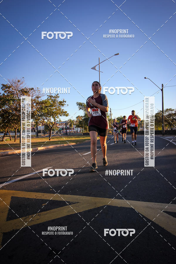 Buy your photos of the eventCorrida 8K Austa on Fotop