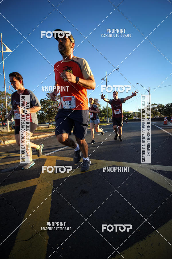 Buy your photos of the eventCorrida 8K Austa on Fotop