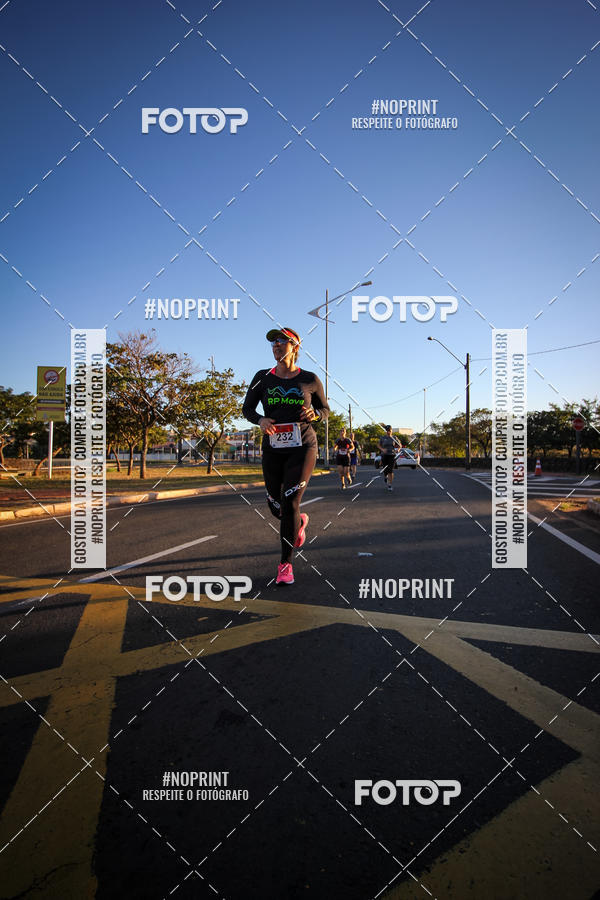 Buy your photos of the eventCorrida 8K Austa on Fotop