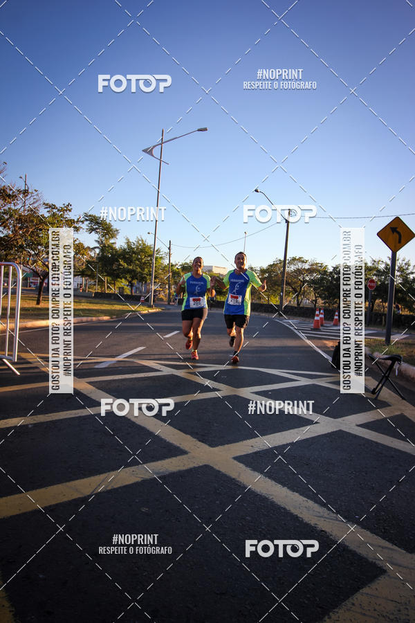 Buy your photos of the eventCorrida 8K Austa on Fotop