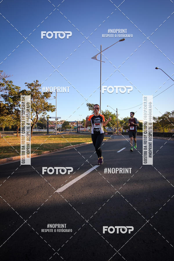Buy your photos of the eventCorrida 8K Austa on Fotop