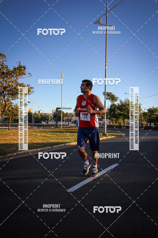 Buy your photos of the eventCorrida 8K Austa on Fotop