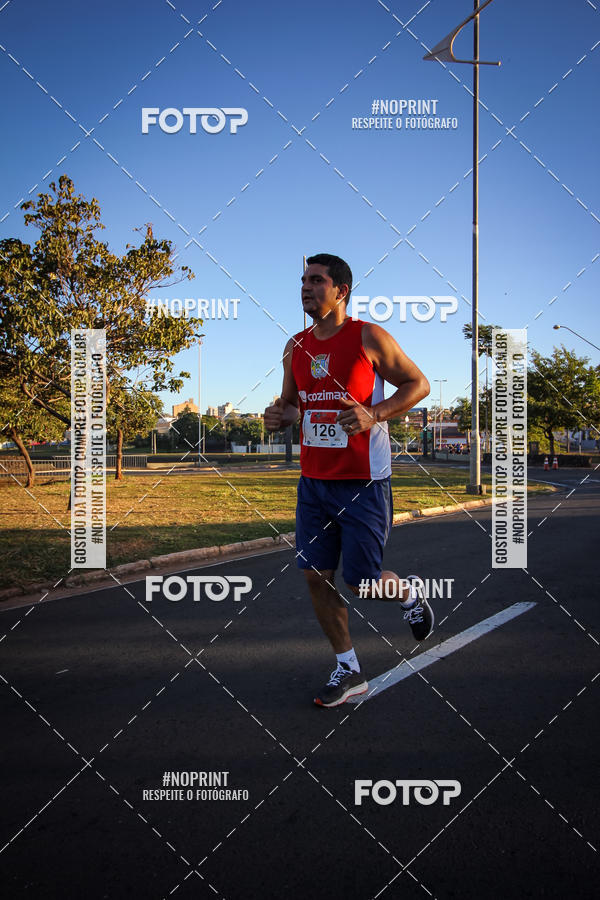 Buy your photos of the eventCorrida 8K Austa on Fotop