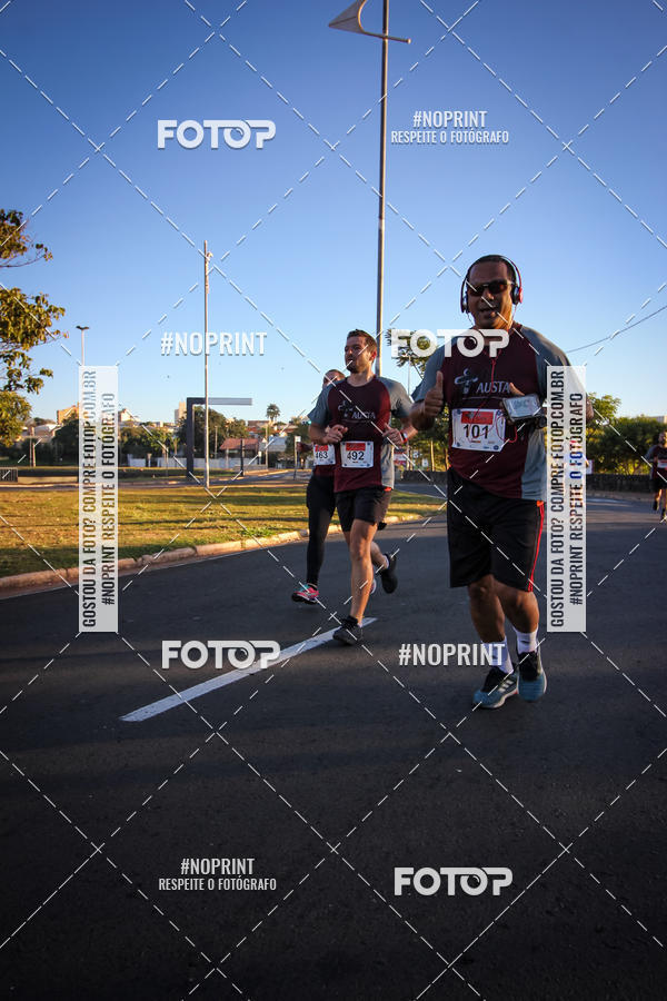 Buy your photos of the eventCorrida 8K Austa on Fotop
