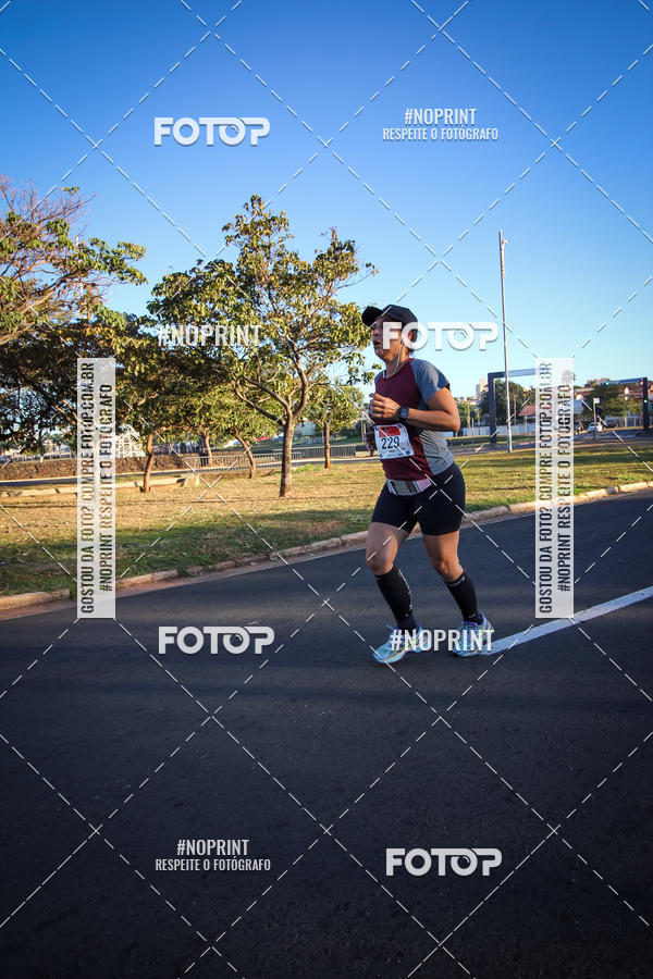 Buy your photos of the eventCorrida 8K Austa on Fotop