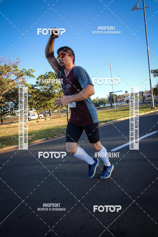 Buy your photos of the eventCorrida 8K Austa on Fotop