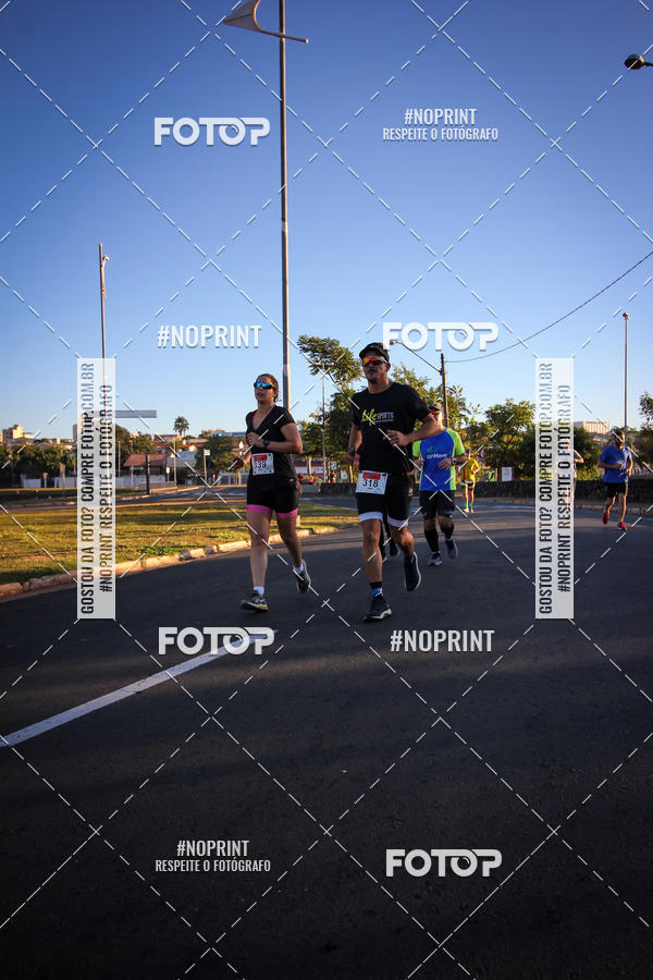 Buy your photos of the eventCorrida 8K Austa on Fotop