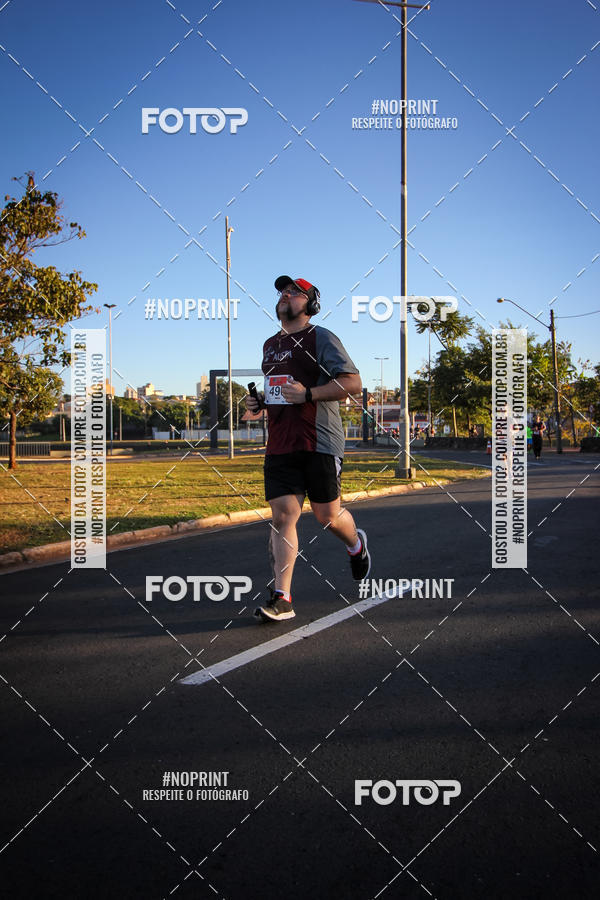 Buy your photos of the eventCorrida 8K Austa on Fotop