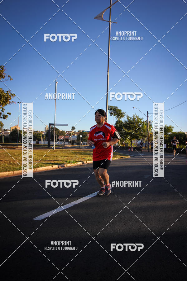 Buy your photos of the eventCorrida 8K Austa on Fotop