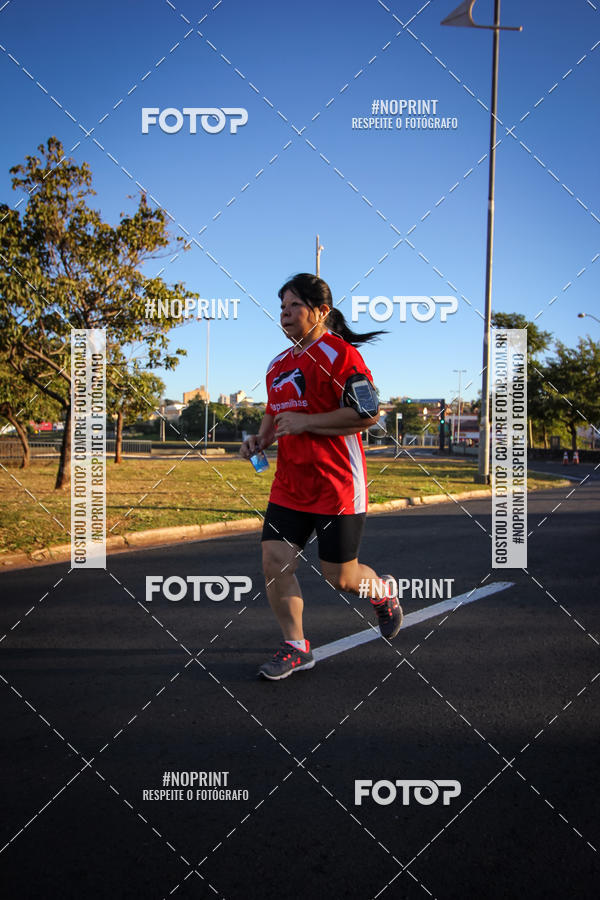 Buy your photos of the eventCorrida 8K Austa on Fotop