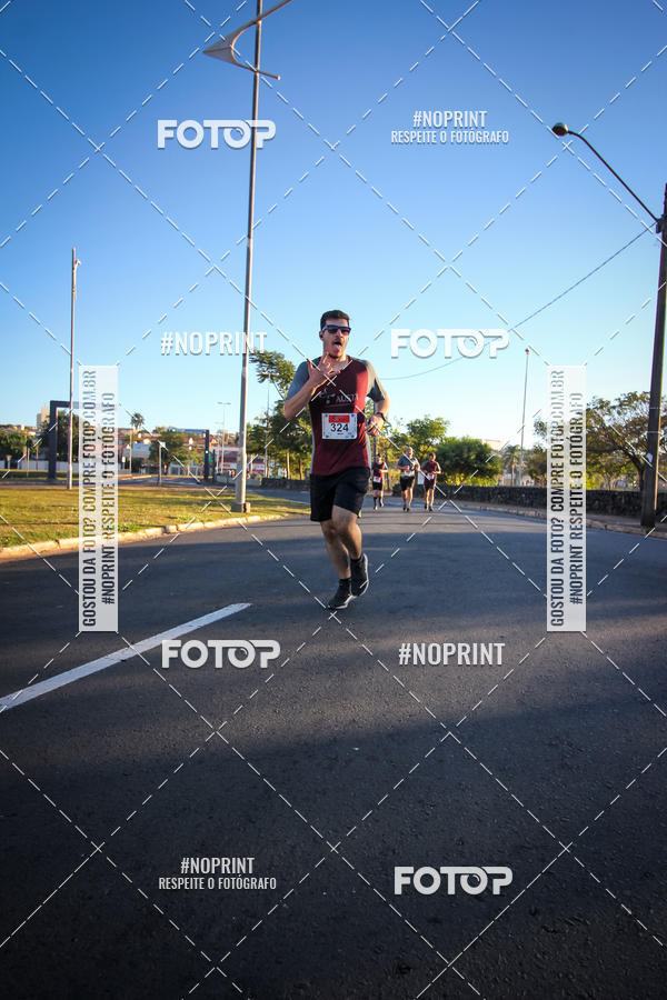 Buy your photos of the eventCorrida 8K Austa on Fotop