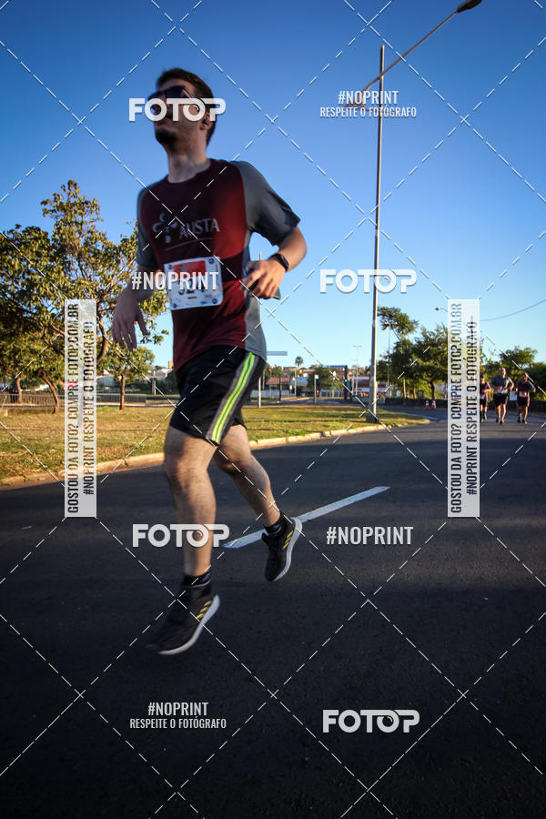 Buy your photos of the eventCorrida 8K Austa on Fotop